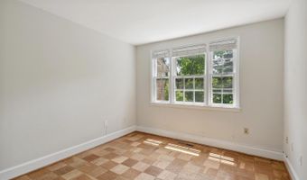 3231 SUTTON Pl NW A, Washington, DC 20016