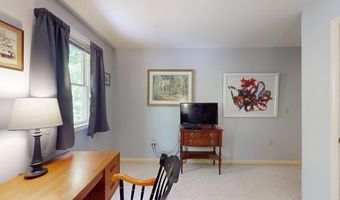265 Stonewall Dr, Bristol, VT 05443
