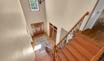 928 Seaman Ave, Beachwood, NJ 08722