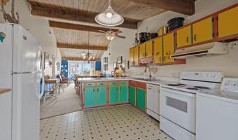 104 Robin Ave, Atlantic Beach, NC 28512