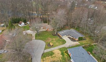 6424 Walrath Cir, Ashtabula, OH 44004