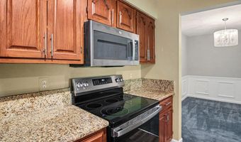 7718 LAFAYETTE FOREST Dr 176, Annandale, VA 22003