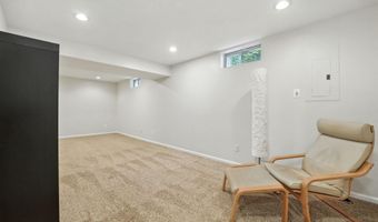 42972 DEER CHASE Pl, Ashburn, VA 20147