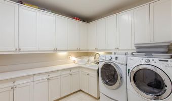 7124 Aviara Dr, Carlsbad, CA 92011
