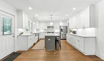 1590 Johnson, Atlanta, GA 30306