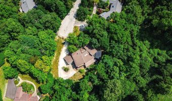 7708 Creekwood Ln, Amberley, OH 45237