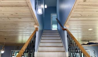 10 Bogue Chitto Ln, Bar Harbor, ME 04609