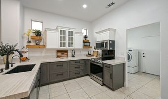 10157 Hunter Springs Dr, Las Vegas, NV 89134
