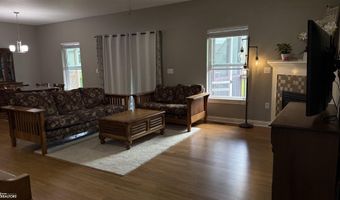 25 Ash Ct, North Liberty, IA 52317