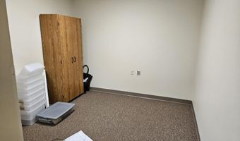 13 SE 2nd Ave, Aberdeen, SD 57401