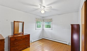 51 Tryon Ct, Albany, NY 12203