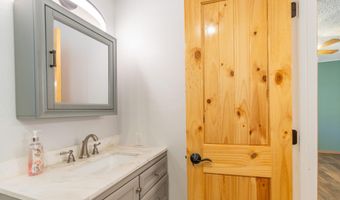 1907 Scenic Dr, Alamogordo, NM 88310