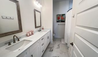 124 Court St, Bay St. Louis, MS 39520