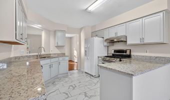 8060 MORNING MEADOW Ct, Alexandria, VA 22315