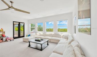832 MANNS HARBOR Dr, Apollo Beach, FL 33572