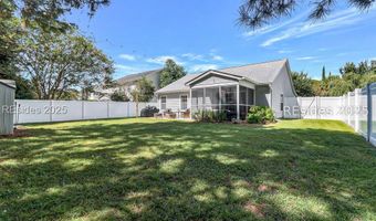 28 Lakeside Dr, Bluffton, SC 29910