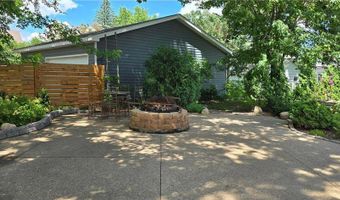 309 5th St SW, Austin, MN 55912