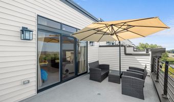 23158 HORSESHOE TRAIL Sq, Brambleton, VA 20148