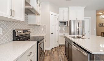 1038 Villa Vista Ln, Ammon, ID 83406