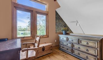 42 Hill Rd, Allentown, NJ 08501