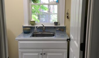 23 Seabreeze Dr, Bourne, MA 02532