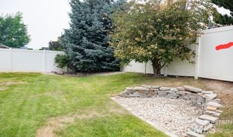 1030 Oakwood St, Burley, ID 83318