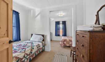201 N Main St, Alma, WI 54610
