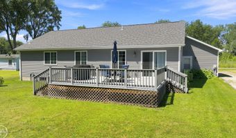 9475 Folkert Rd, Algonac, MI 48001