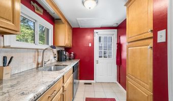 749 THORNDALE Rd, Aldan, PA 19018