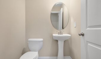 97 Coachman Ln, Autryville, NC 28318