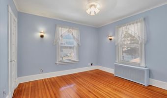 35 Broadview St, Bristol, CT 06010