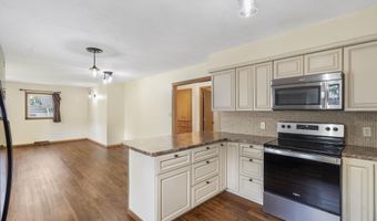 300 S High Ave, Ash Grove, MO 65604