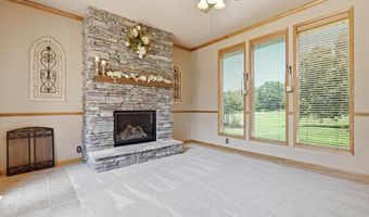 1426 E State Line Rd, Baxter Springs, KS 66713