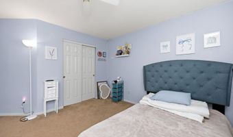 1167 Greens Farm Rd, Cincinnati, OH 45102