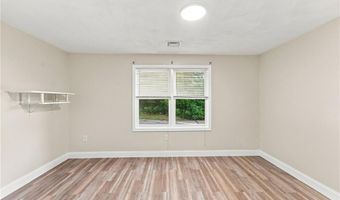 69 Kennedy Ln 4, Burrillville, RI 02830
