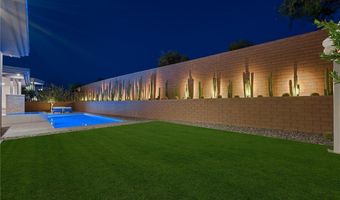 11 Hawkeye Ln, Las Vegas, NV 89135