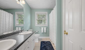 26 Mountain Laurel Rd, Ayer, MA 01432