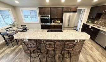 1409 S McCoy St, Aberdeen, SD 57401