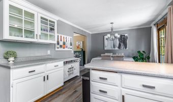 2665 Sun Rdg, Asbury, IA 52002