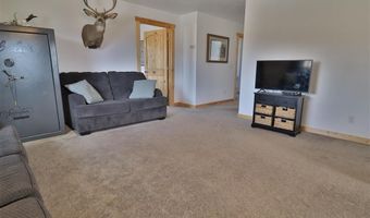 18 Rock Creek Rd, Clark, WY 82435