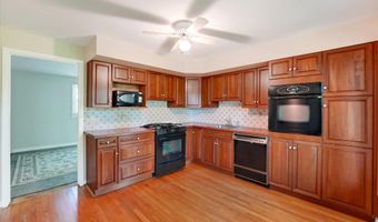 178 HONEYWELL Dr, Claymont, DE 19703