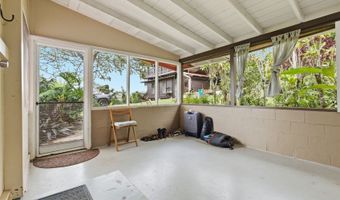 99-139 B Napuanani Rd 3, Aiea, HI 96701