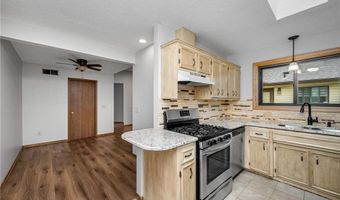 8654 134th St W, Apple Valley, MN 55124