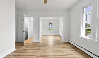 18 Park St, Bristol, CT 06010