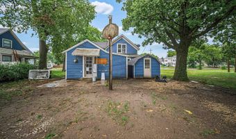 301 And 305 NW 6th St, Abilene, KS 67410
