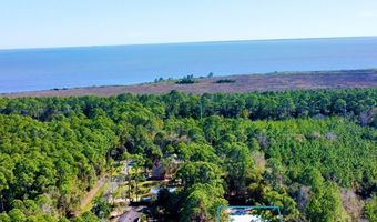 73 Worley Dr, Apalachicola, FL 32320