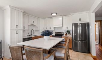 9 OSWEGO Trl, Boulder, WY 82923