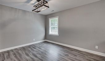 604 Hemlock Dr, Asheboro, NC 27205