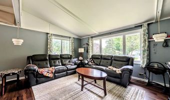1407 S KERNAN Ave, Appleton, WI 54915