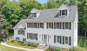 6 Carriage Chase Ln, Atkinson, NH 03811